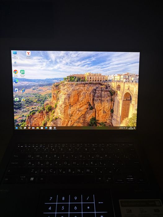 Asus Zenbook 14x Oled