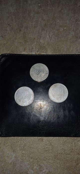 Monede vechi + una bacnota de 10.000lei