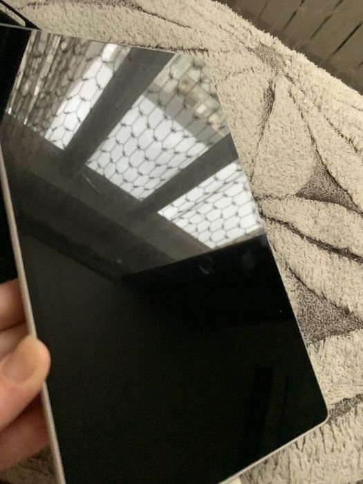 Продам планшет samsung