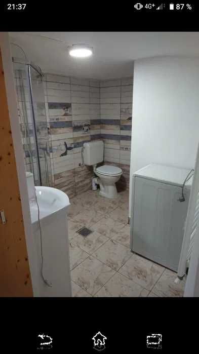 Garsoniera de inchiriat decomandata, centru