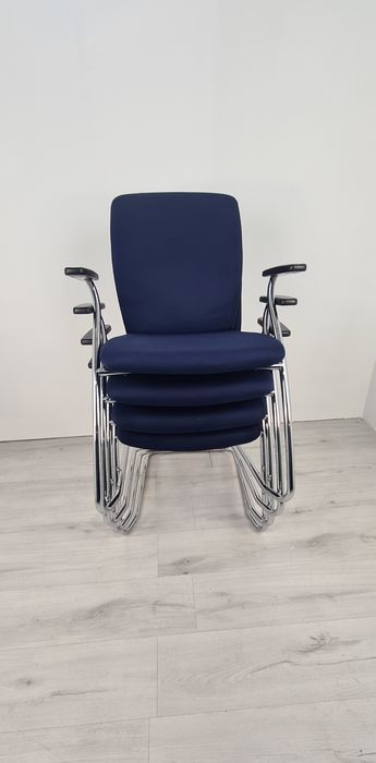 Конферентни и посетителски столове оборудване