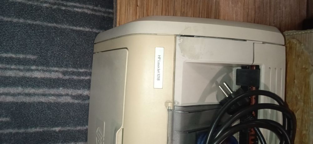 Продам принтер hp 1018