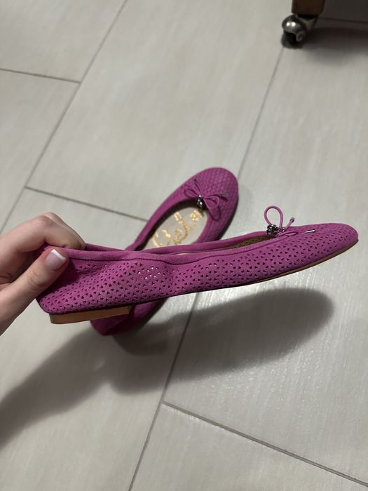 Balerini roz piele intoarsa