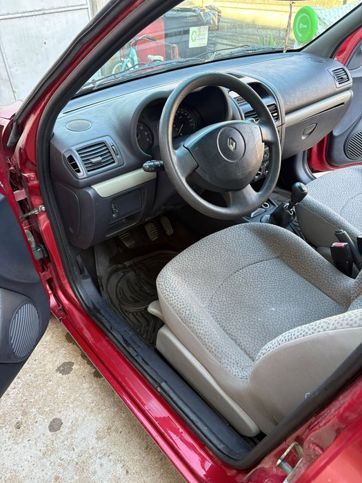RENAULT Clio 1.2