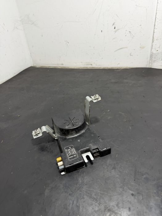 Modul antena radio Audi A3 8P 8P4035225