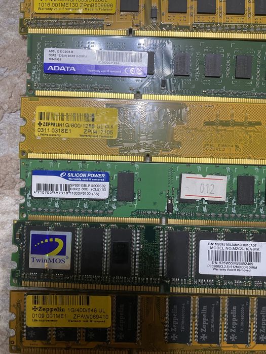 Продам  планки  память ОЗУ