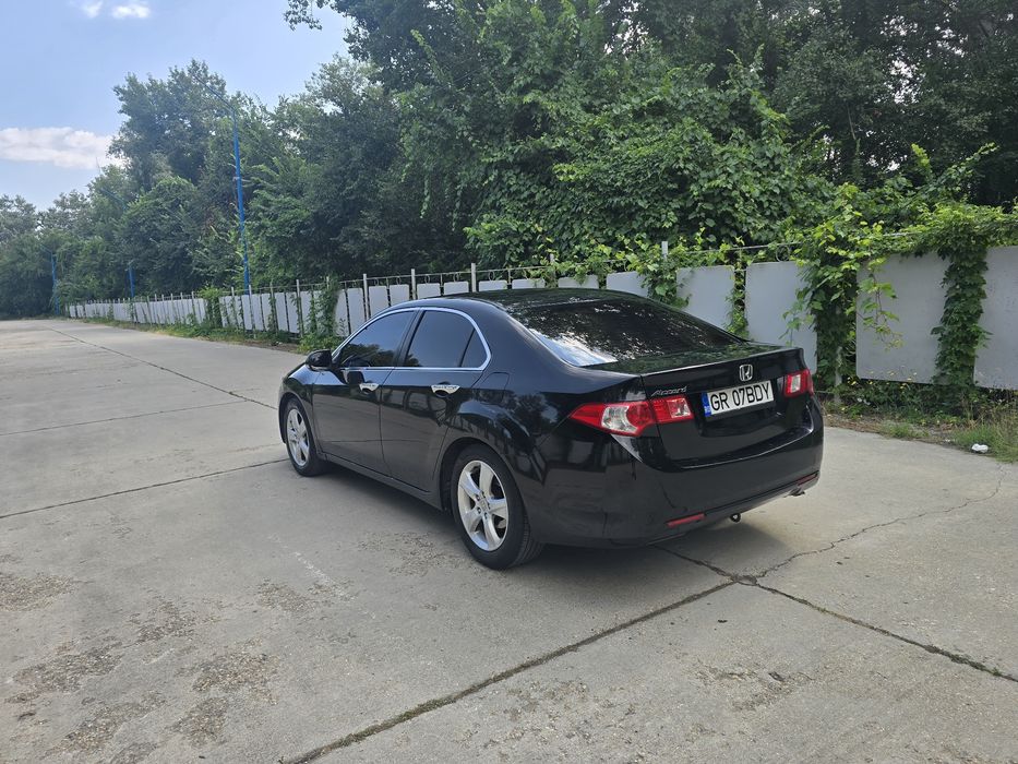 Honda Acord an 2010