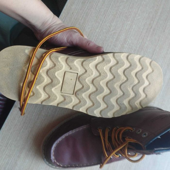 Продам ботинки аля Martens
