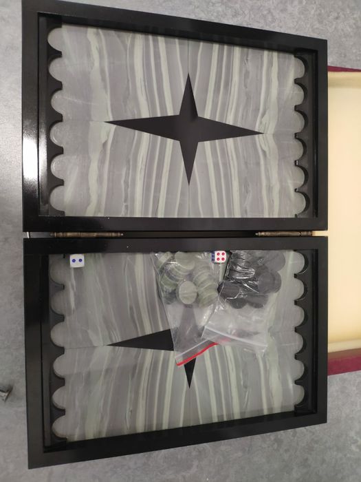 Нарды из настоящего камня