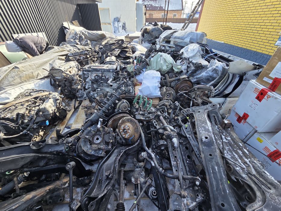 Камри. Альфард естима