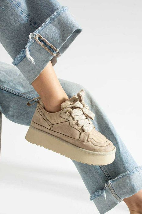 Ugg, adidasi damă