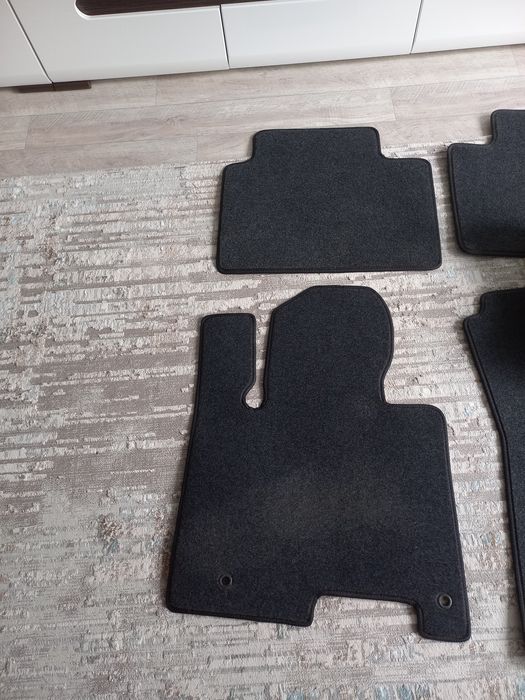 Полики автомобильные