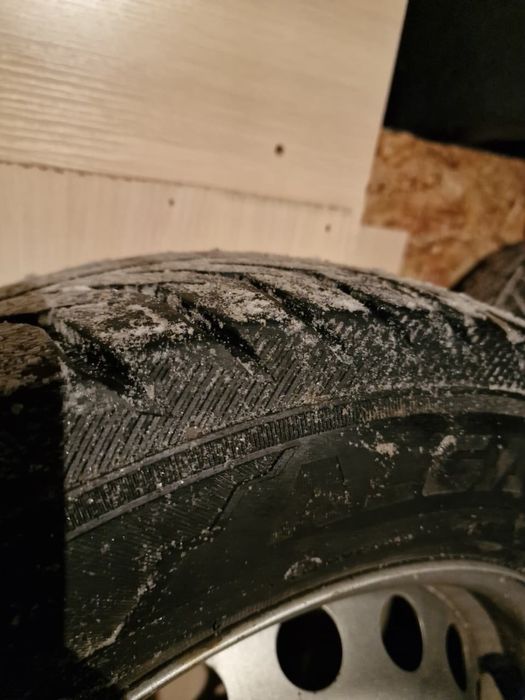 Продам штампы с 2 комплектами резины