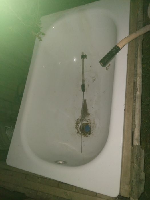 Продам железную ванну