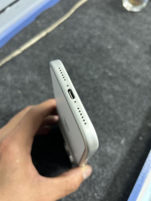 Iphone 17proMax 1 мес телефону