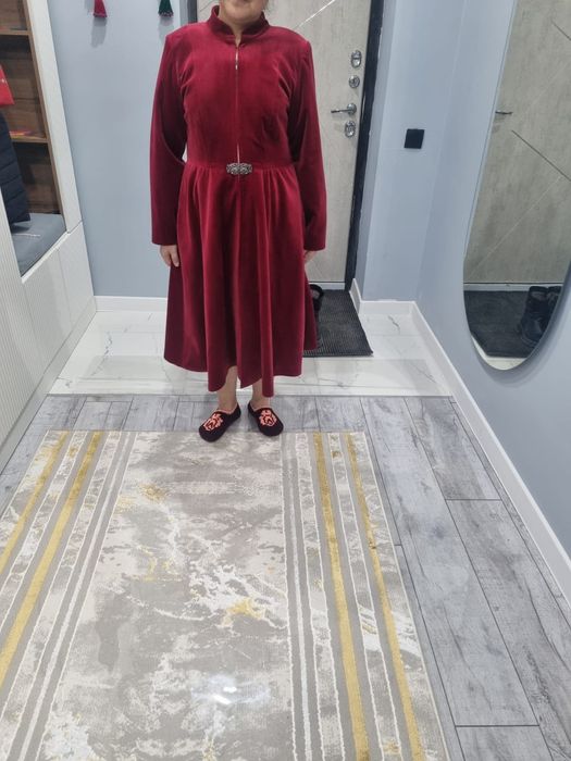 Продам комзол новый 48 50