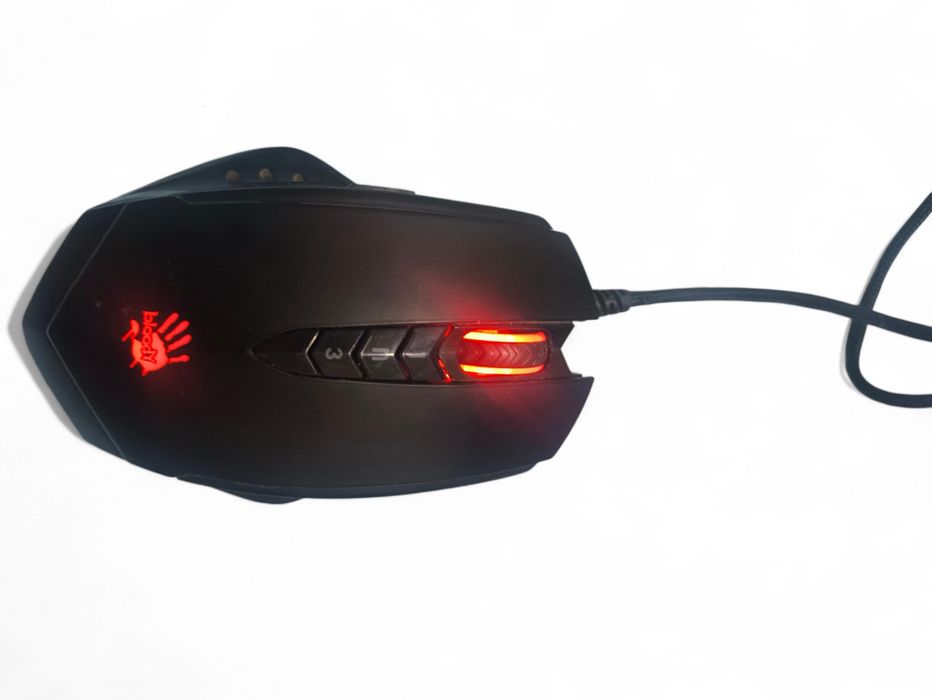 Bloody V8M продаю