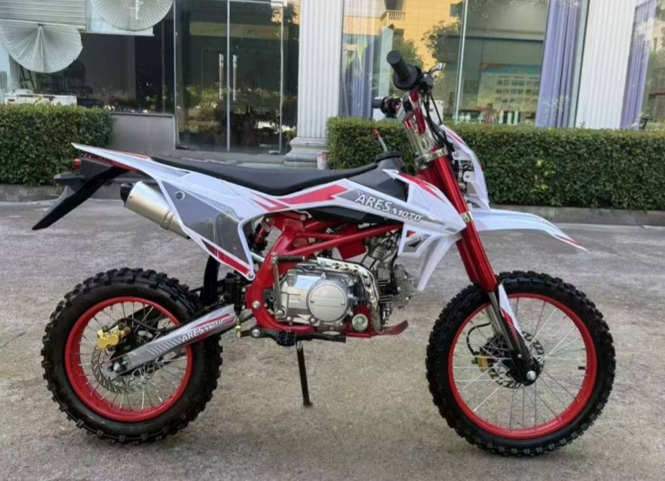 Продам питбайк новый