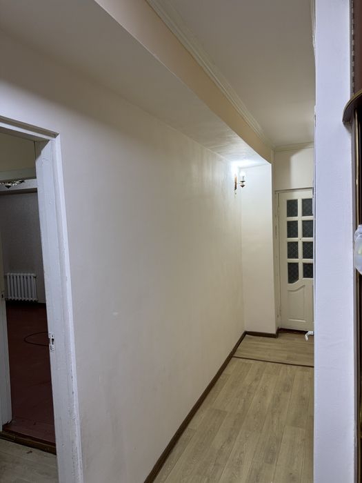 3 хоналик уй ижарага берилади оила учун манзил чорсу