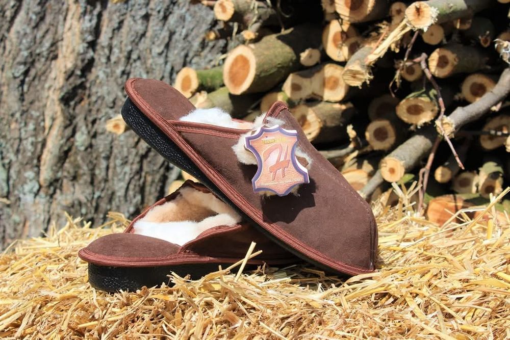 Домашни чехли от естествена кожа