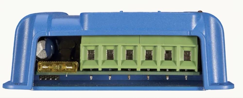 Regulator Solar Victron Energy BlueSolar MPPT 75 10 Calitate Premium Fotovoltaic Controler Incarcare Baterie Panou Box 4 Bucati