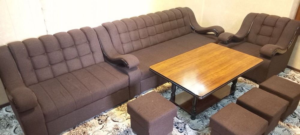 Раскладной диван для гостиной (комплект). Divan komplekt sotiladi