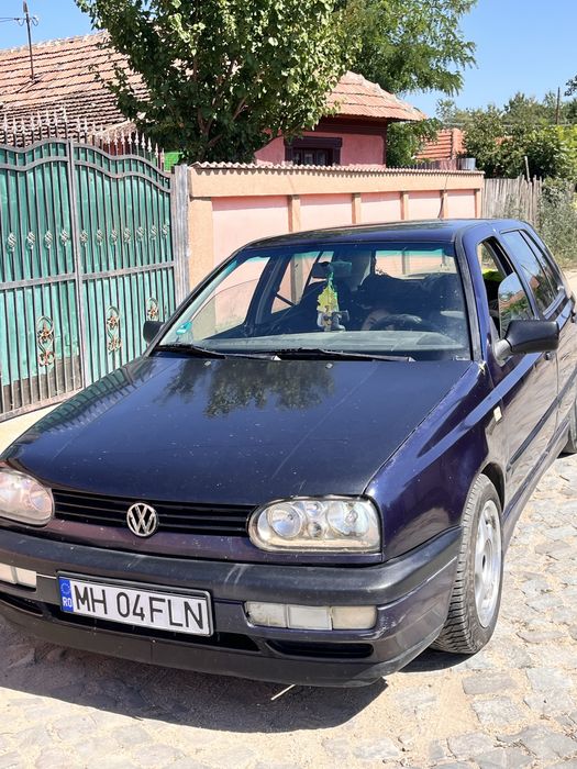 VW Golf 3 1.6 Benzină 1995 – Funcționează foarte bine – Acte la zi