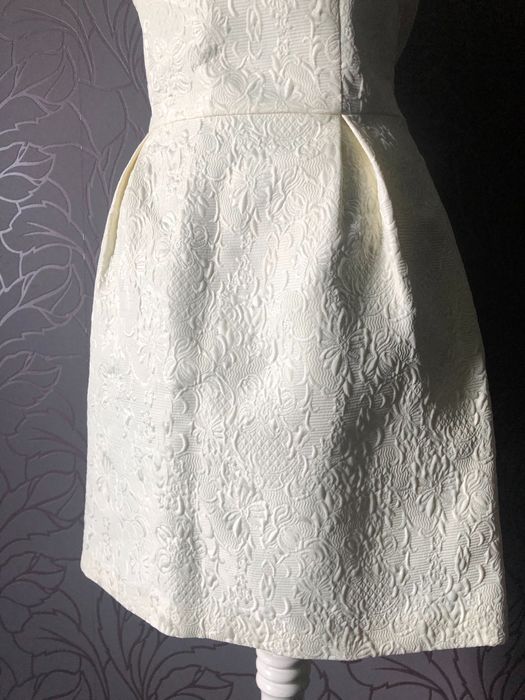 Rochie Oasis cu model in relief