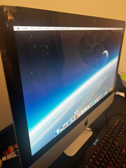 Apple iMac de 21.5 inch, 8gb Ram, Nvidia 512mb, 1TB hdd