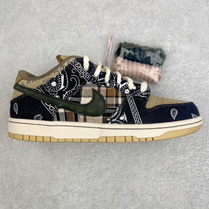 Обувки Nike SB Dunk Low