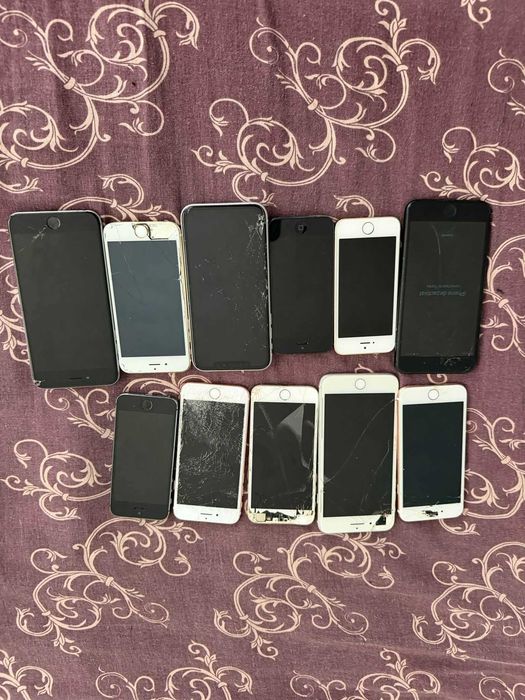 Lot telefoane APPLE  iphone 9 bucati defecte se aprind 7,7plus 8plus xr de piese 450lei  toate