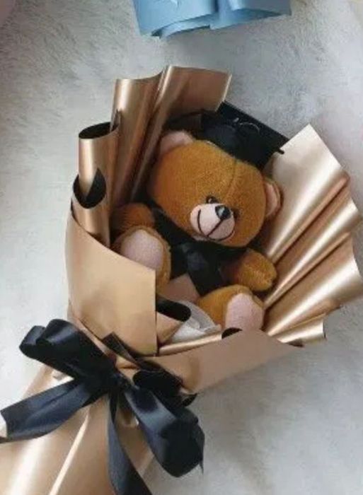 Букет бабочка Шар мишка из подарки шоколад бокс любой подарки есть,