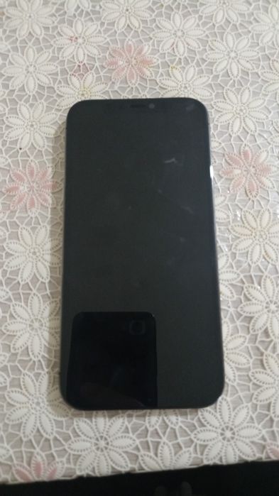 продам айфон 12 про