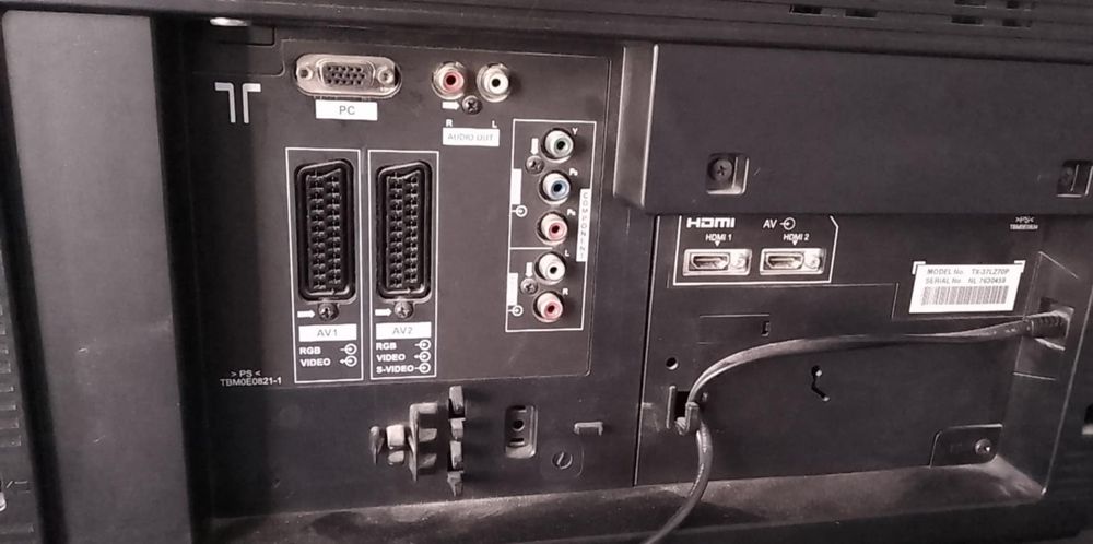 Panasonic Viera 37 инча