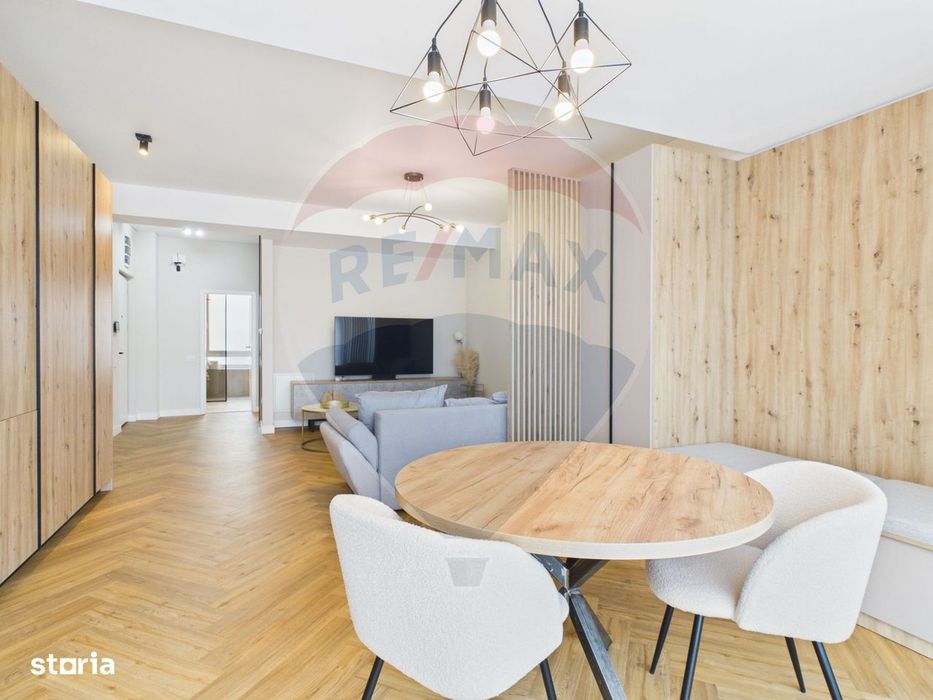 Apartament spatios cu 2 camere de vânzare in Catted Family