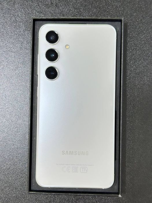 Samsung S24 8/256