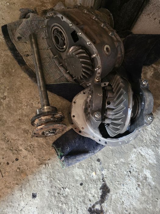 Howo redektur sretni sotiladi