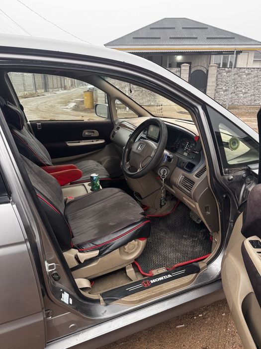 Продам Honda odyssey