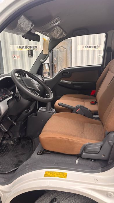 Срочно сотилади KIA BONGO III Super kabina 2025yil