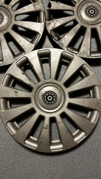 Колпаки от дисков Nissan Primera
