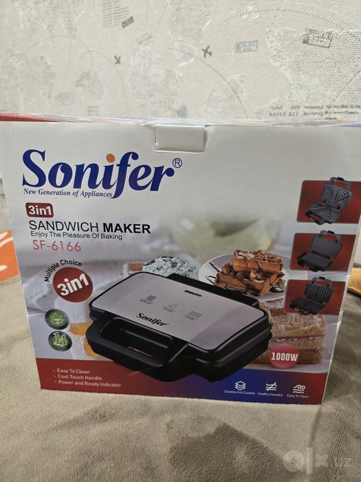 Продаётся вафельница Sonifer 3 в 1
