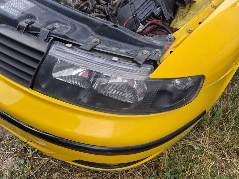 Far faruri stânga dreapta  SEAT LEON  2001 - 2006