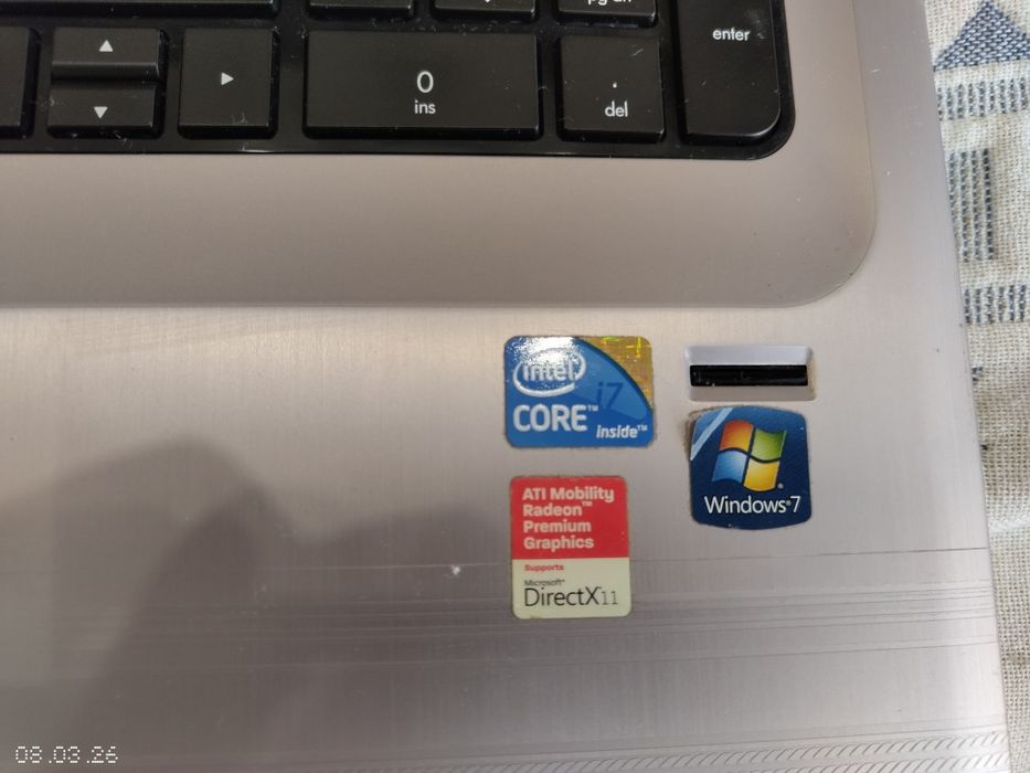 Рабочий ноутбук для дома HP pavilion dv7 на Intel 7