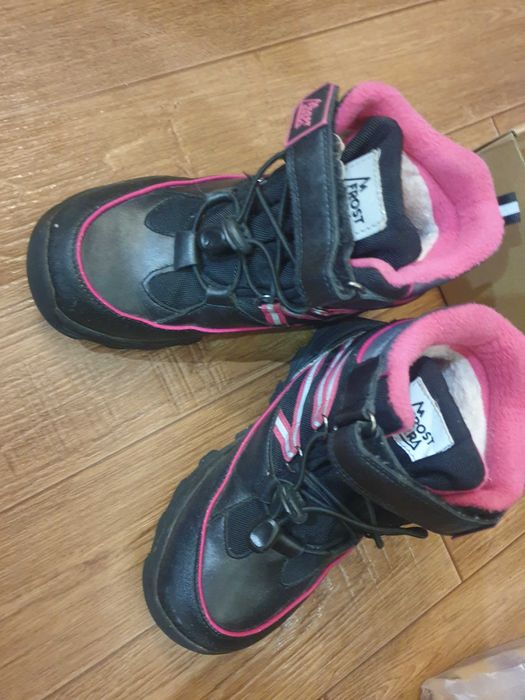 Обувь на девочку до 10лет