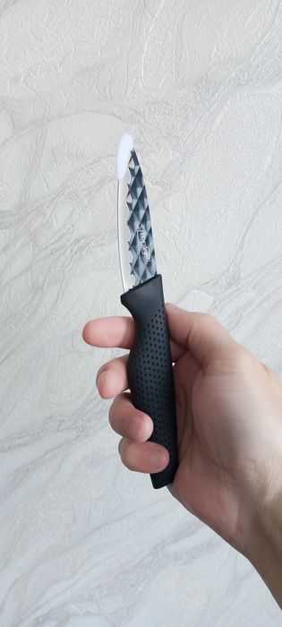 Продам новый -  Нож .