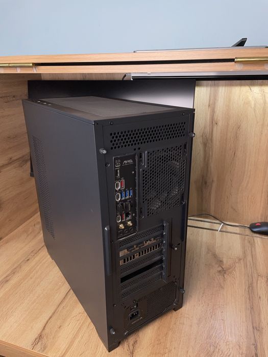 Kelajak mashinasi, 64 GB DDR5 RAM bilan, komputer, kompyuter