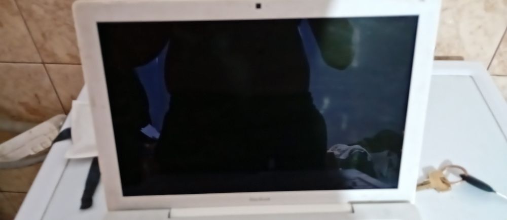 Macbook 2008 de piese