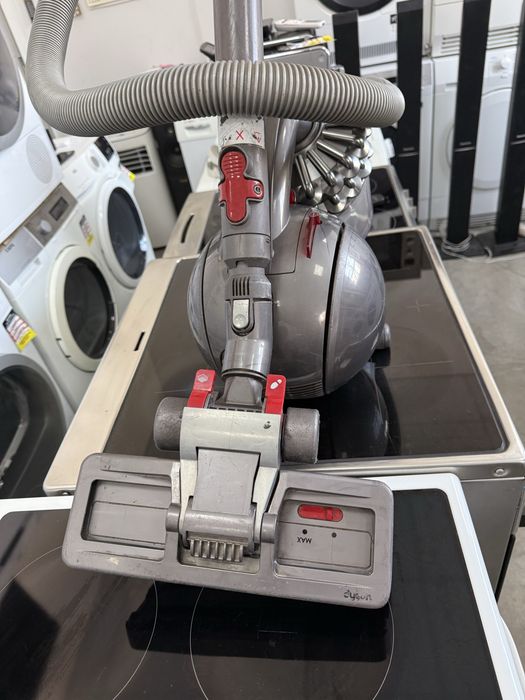 Прахосмукачка Dyson dc52