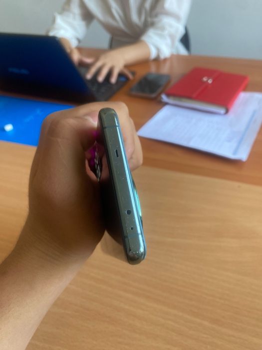 Oneplus 12 в хорошем состоянии