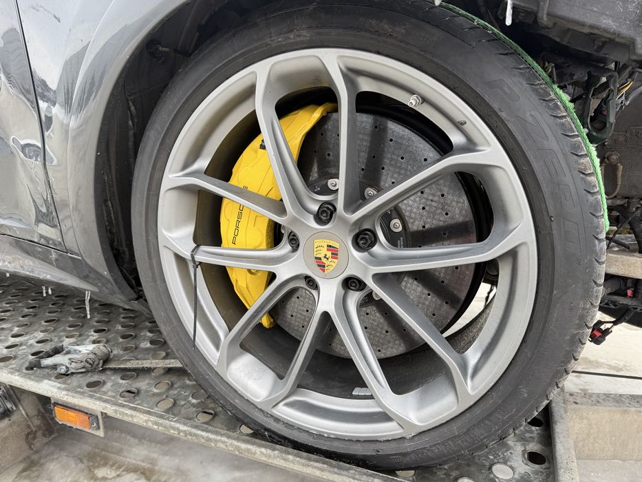 Jante roti porsche turbo r22 doar doua bucati doua sunt sparte!